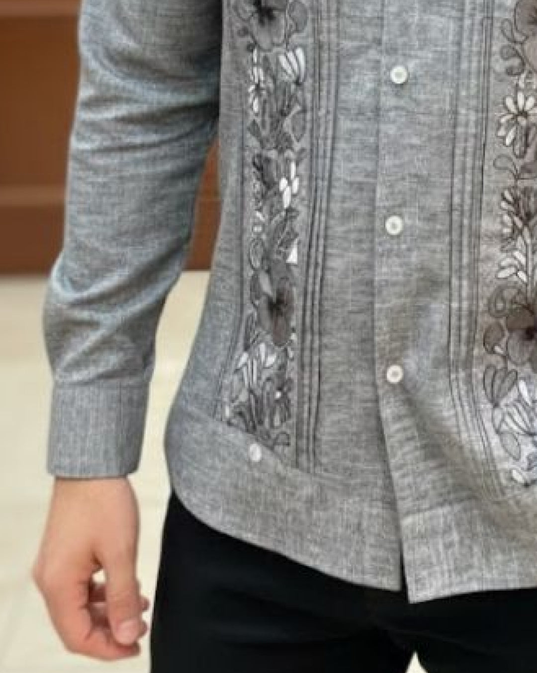Guayabera “Colibrí”