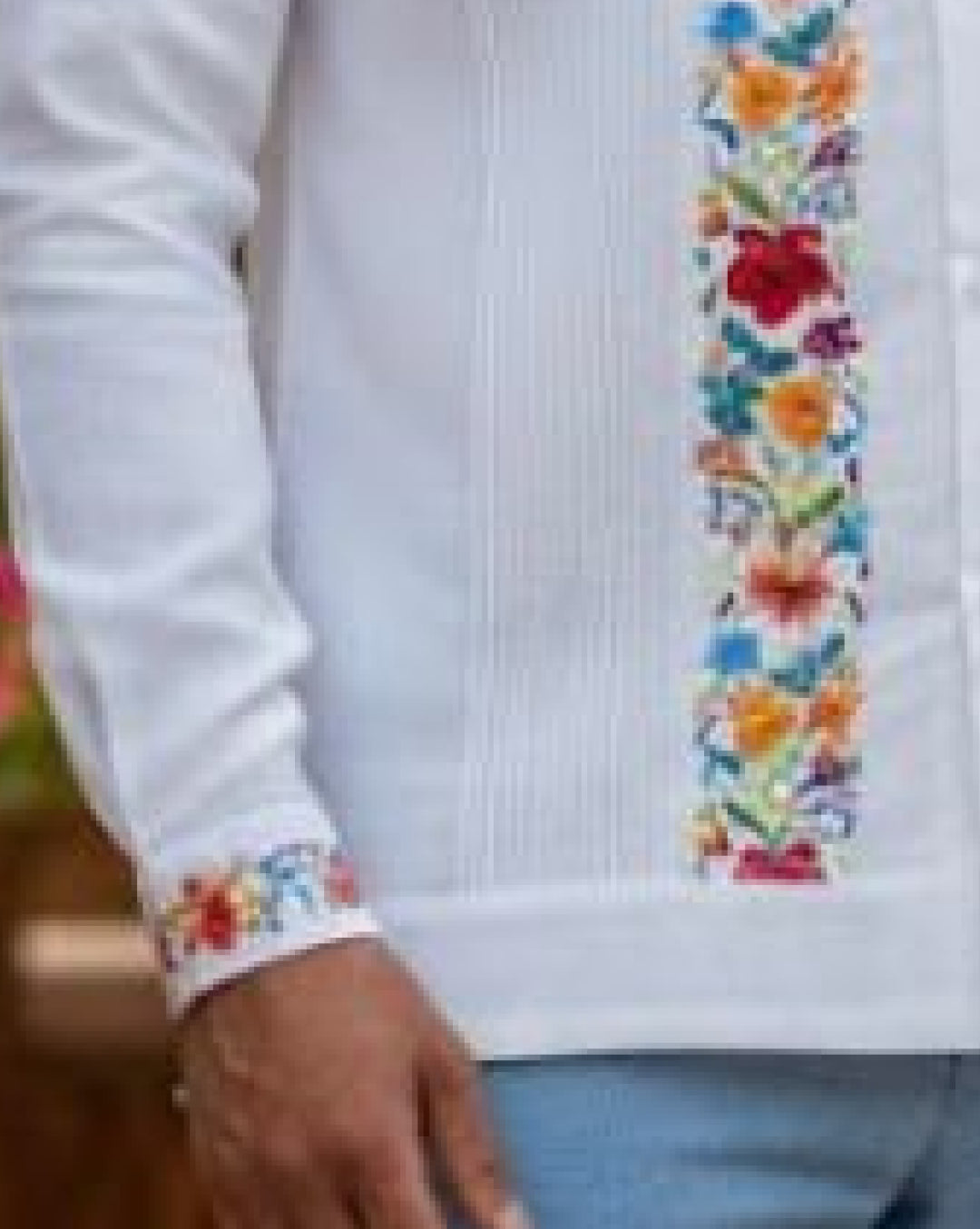 Guayabera “Colibrí Blanco Matizado”