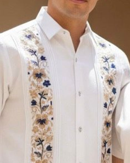 Guayabera “Colibrí Doble Bordado”