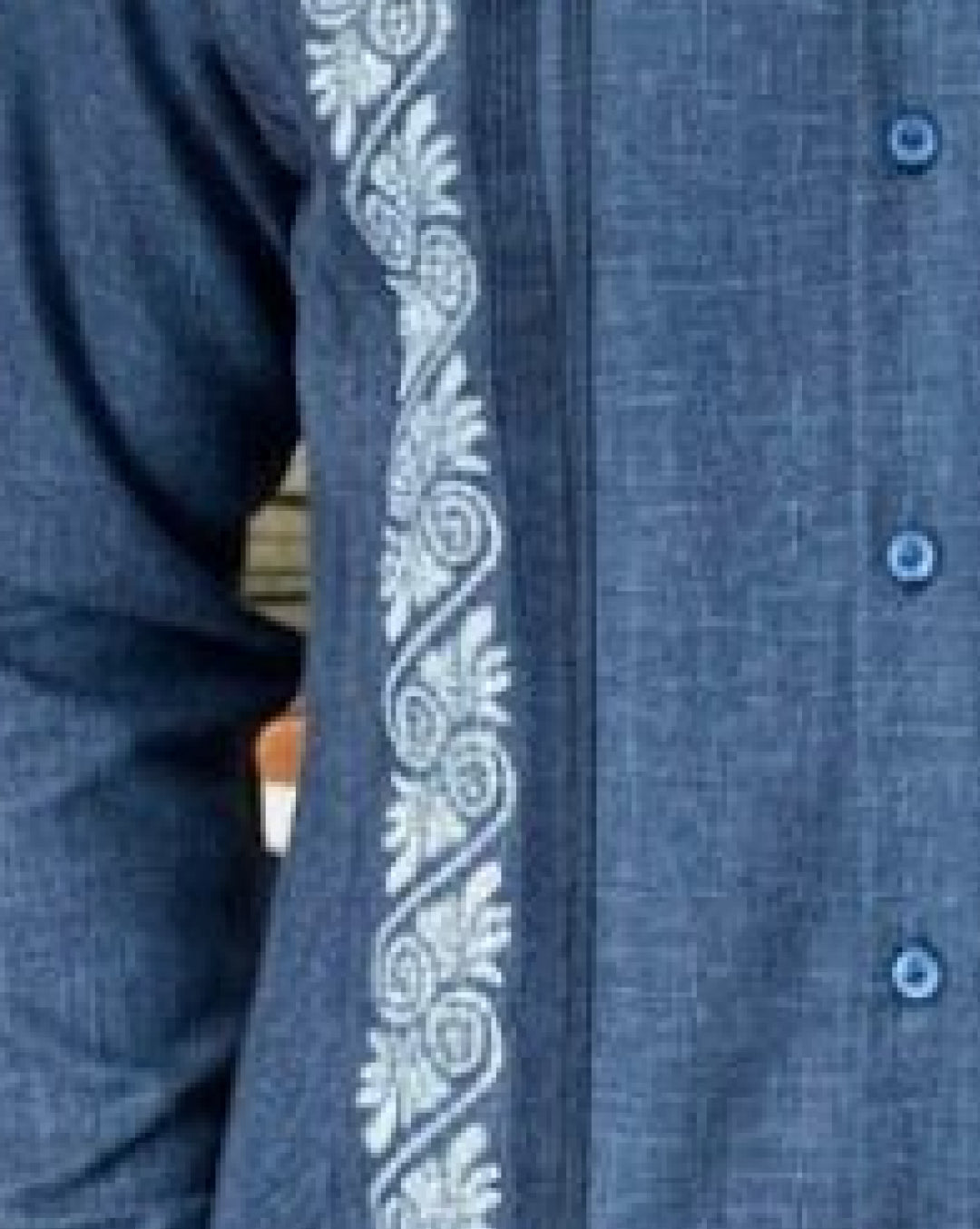 Guayabera “Cuzama”