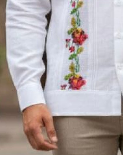Guayabera “Presidencial Montalvo”