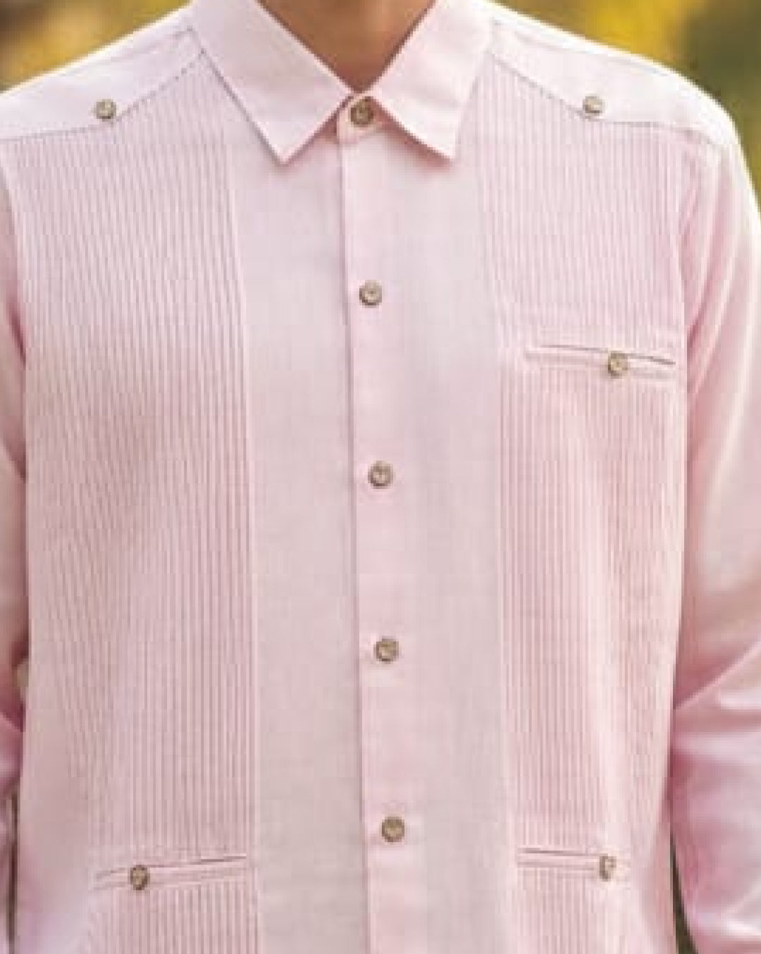 Guayabera “Presidencial Rosa”