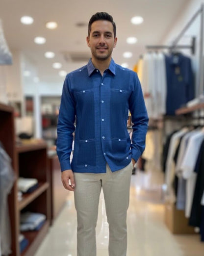 Guayabera “Presidencial Tres Vivos”